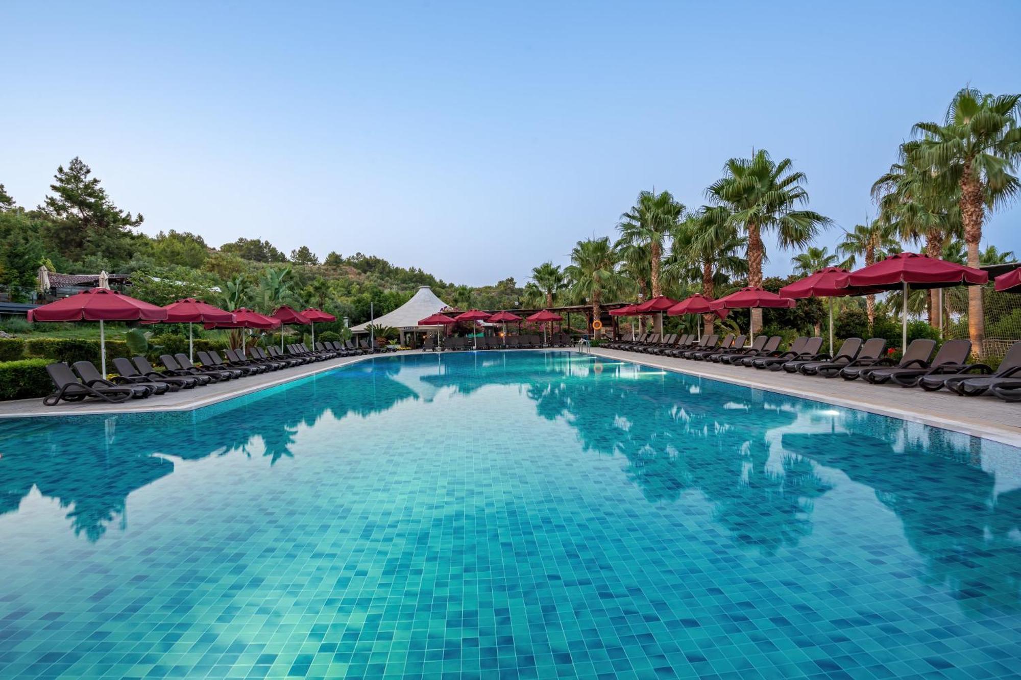 Justiniano Theodora Resort Okurcalar Exterior photo